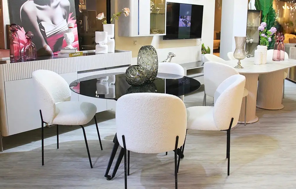 TABLE DE REPAS
