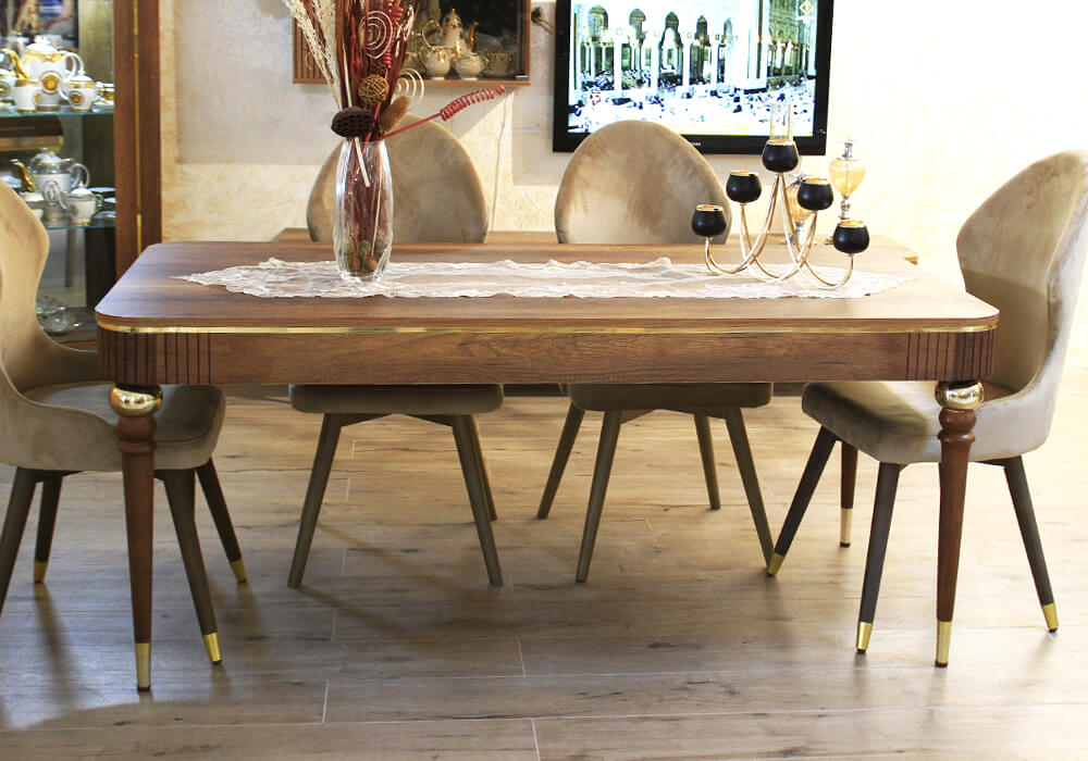 TABLE DE REPAS VERSACE AVEC ACCESSOIRES 1M80