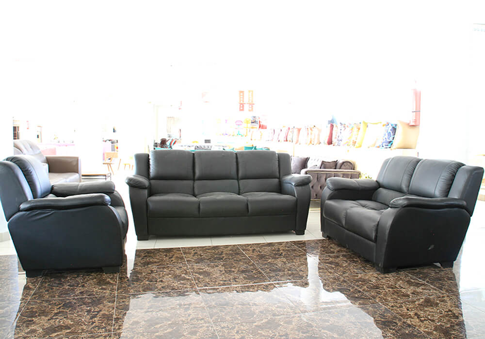 SALON GEORGE MARINAI